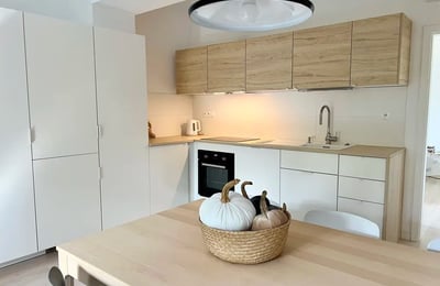 Location d’un appartement confortable de 3 pièces, 75 m², dans le quartier Nové Mesto, Bratislava, Slovaquie